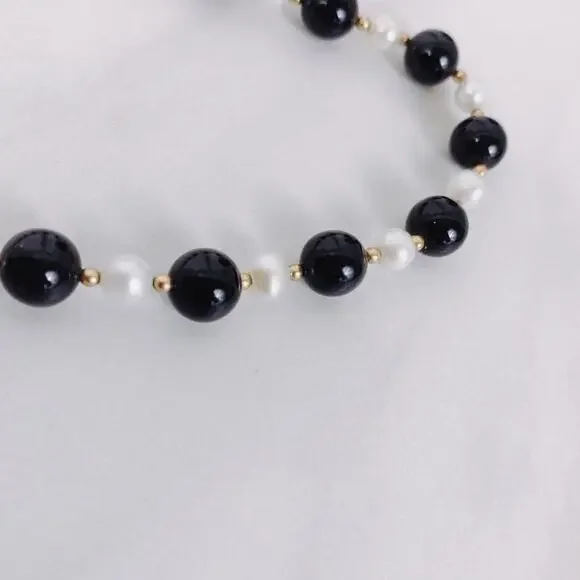 VTG Genuine Pearl & Black Glass 1950s Necklace w/ 14K Gold Filigree Clasp